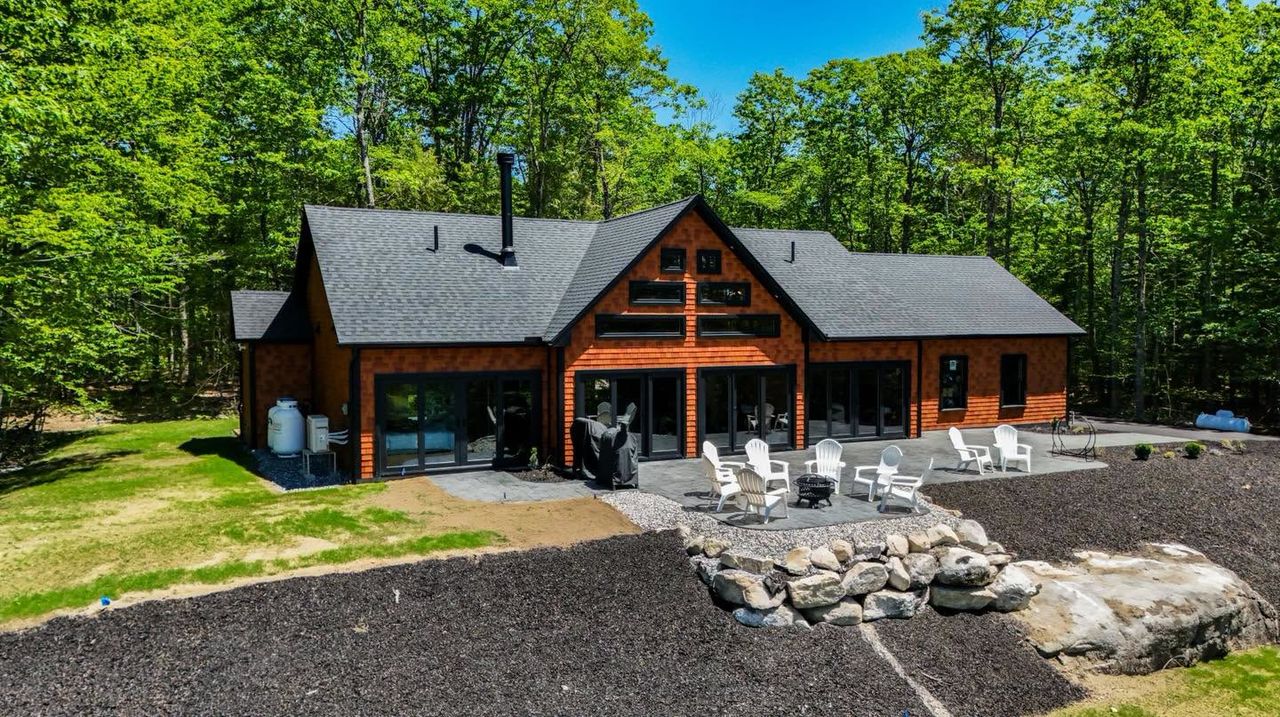 Home built by Hilltop Builders